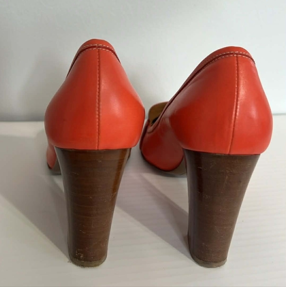 Salvatore Ferragamo Orange Buckle Loafers - Picture 4 of 11